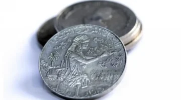 معدلات صرف العملات.. الدينار التونسي يحقق تحسنًا أمام اليورو والدولار الأمريكي مطلع 2025